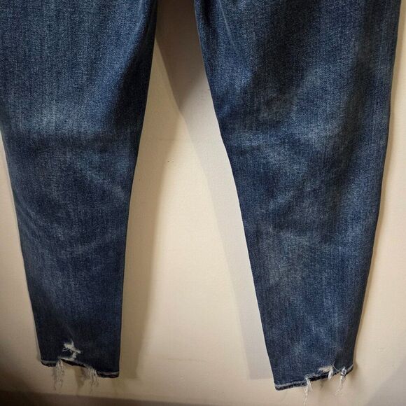 NWT AMERICAN EAGLE OUTFITTERS STRETCH MOM JEAN SUPER INDIGO STRIGID SIZE 4 REG - Picture 8 of 16